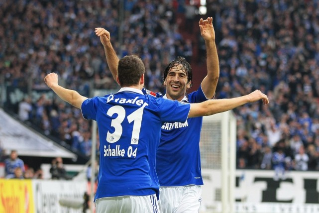 薪与代言收 薪与代言收